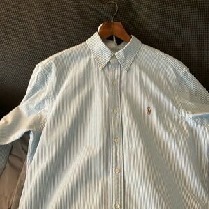 Men’s large classic fit Ralph Lauren blue and white striped button down